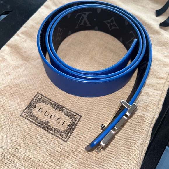 Selling this brand new Louis Vuitton reversible belt.Fits 30-36 waste. NW - Picture 3 of 8
